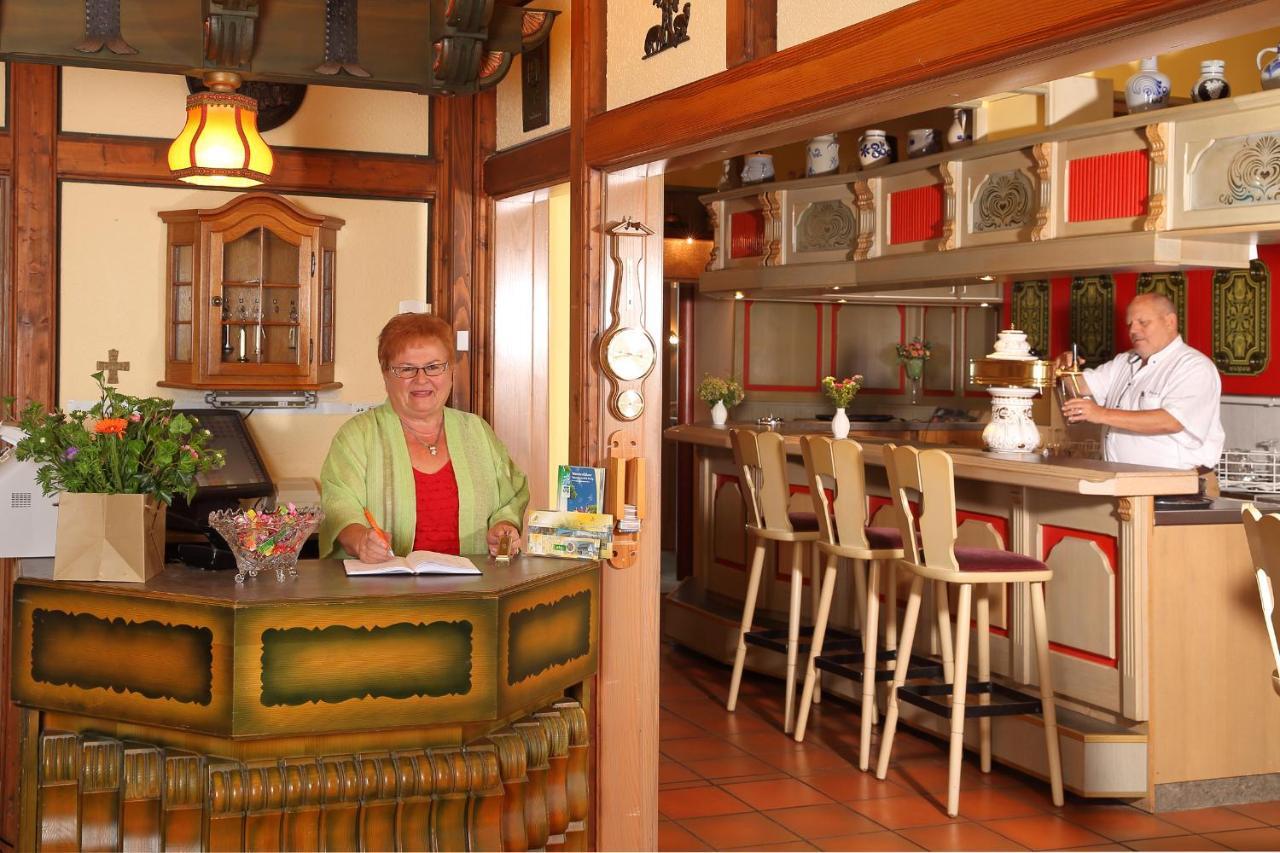 Hotel Schinderhannes Weiskirchen Bagian luar foto